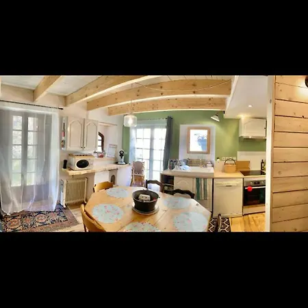 בית נופש Agreable Petite Maison Rustique *
