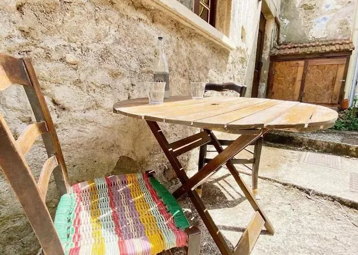 Petite Maison Rustique Hébergement de vacances *